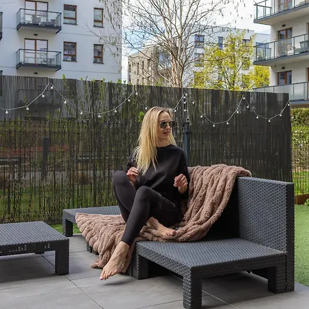 Glow - Zajezdnia Wrzeszcz Blisko Morza